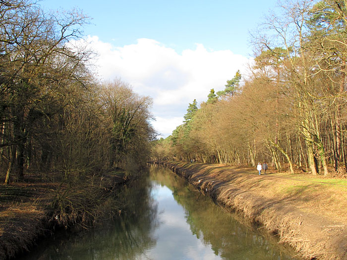 Der Pfinz-Entlastungs-Kanal