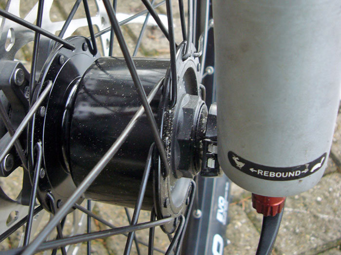 Vorderrad mit Shimano Alfine Nabendynamo