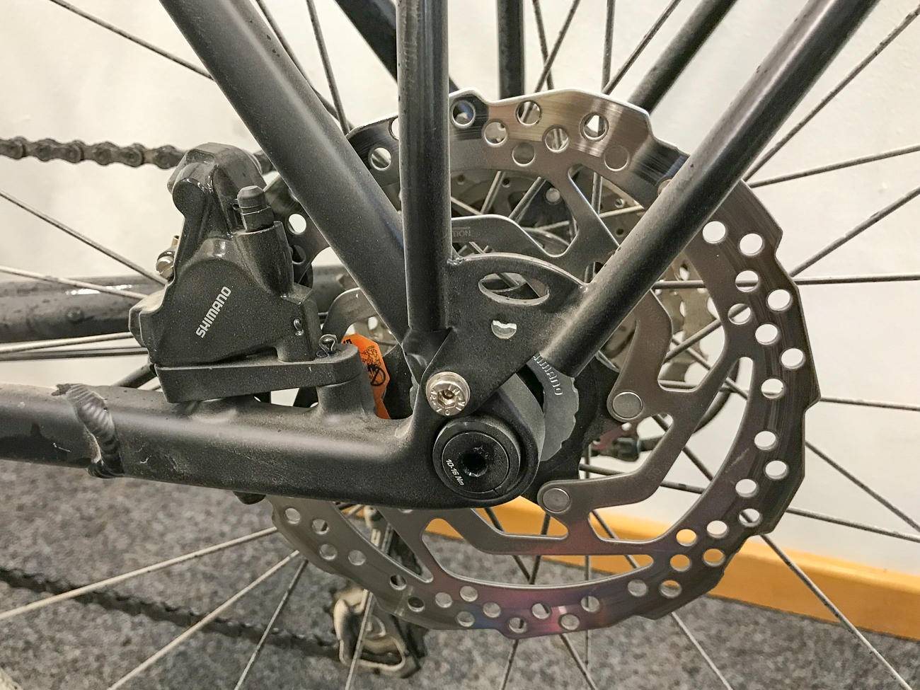 160 mm hydraulische Scheibenbremse hinten