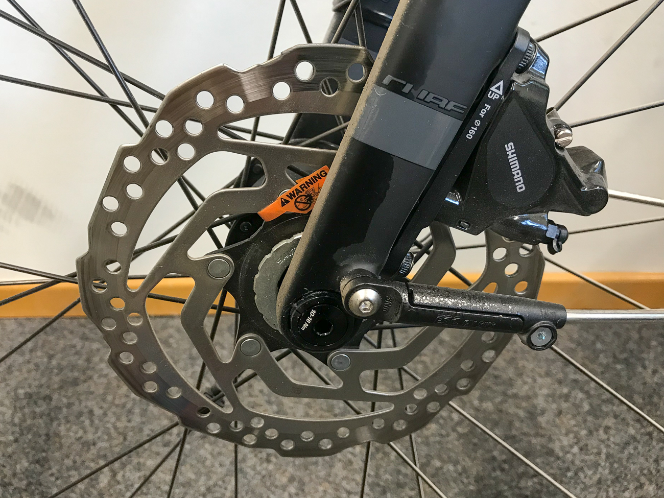 160 mm hydraulische Scheibenbremse vorne