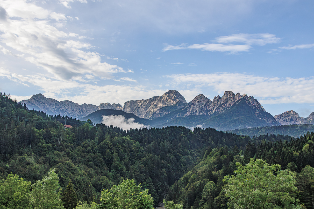 Berge zur Linken ...