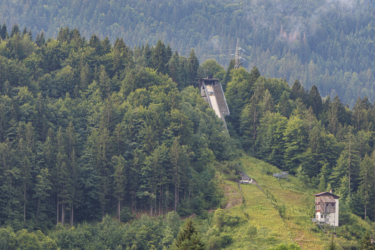 Das Trampolino Fratelli Nogara, eine bekannte Skisprungschanzen-Anlage in Tarvisio