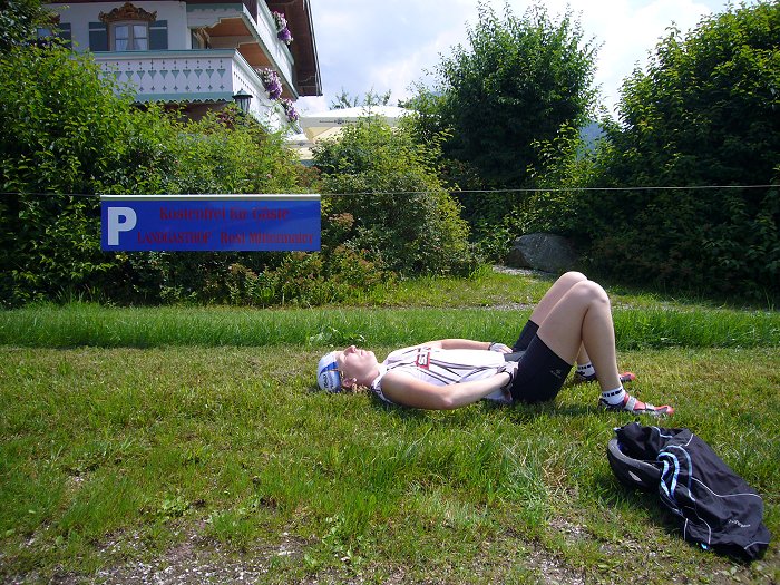 Silvia bei Beckenbodengymnastik ;-)