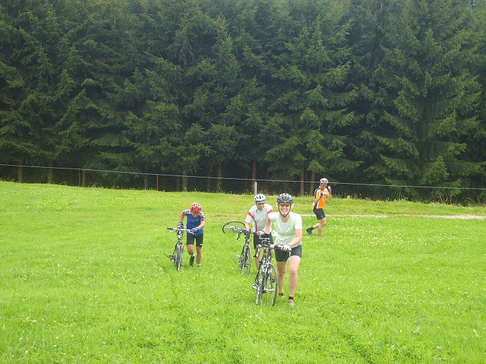 Uns ist der Weg ausgegangen, da m&uuml;ssen wir improvisieren