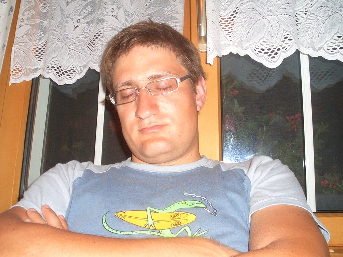 Holger ist nicht nur am Ende der Tour, sondern auch am Ende seiner Kr&auml;fte ;-)