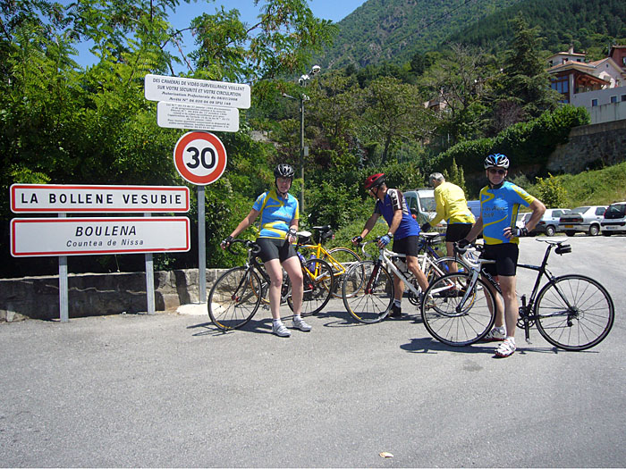 Kurze Rast bei der Abfahrt