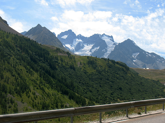 Die umgebenden Berge