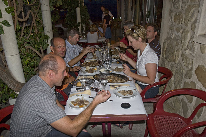 Beim Abendessen