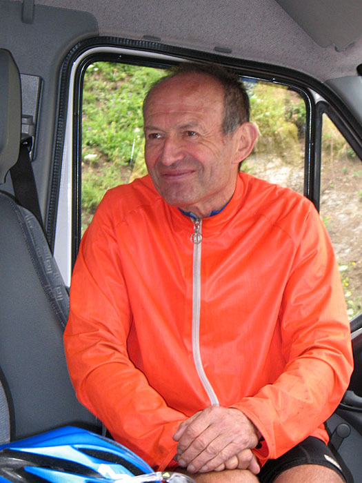 Hanspeter wieder am Schmunzeln