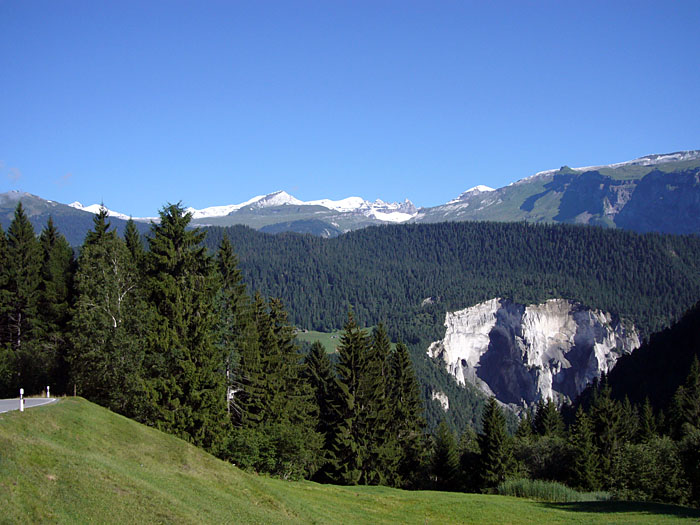 Zwischen uns und dem Berg liegt der Rheingraben
