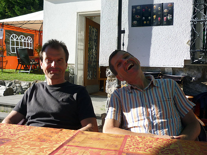 ... und versorgt sich schon mal selbst ...