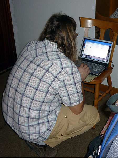 Kaum im Hotel, schon im Internet ;-)