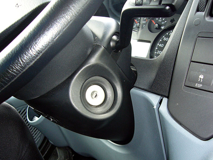 Die Meute donnert ins Tal und hat den Autoschl&uuml;ssel dabei!