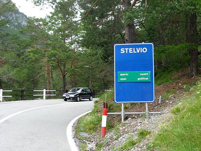 Der Pass hat auf, jetzt m&uuml;ssen wir auch noch hochfahren ;-)