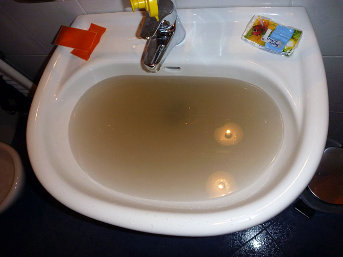 ... und so sah das Wasser danach aus ;-)