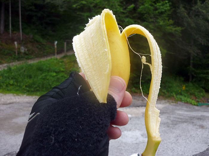 Banane hilft dem Reiter