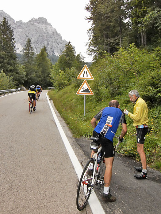 Die Steigung droht uns mit 15 % ...