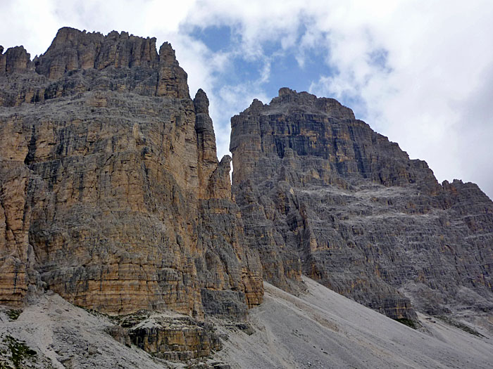 Zwei der drei Zinnen, wo ist die dritte hin?