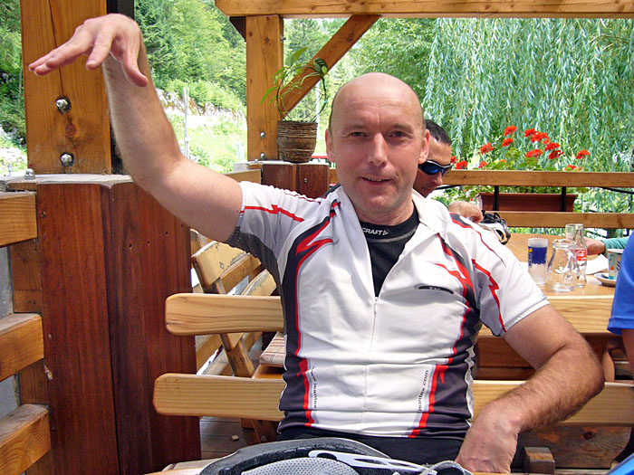 So einen gro&szlig;en Kaffee mag Reini haben