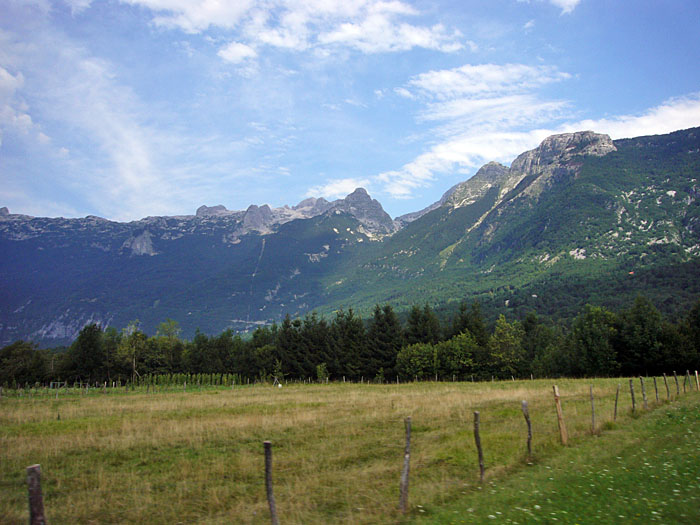 Die Berge bleiben linkerhand ...
