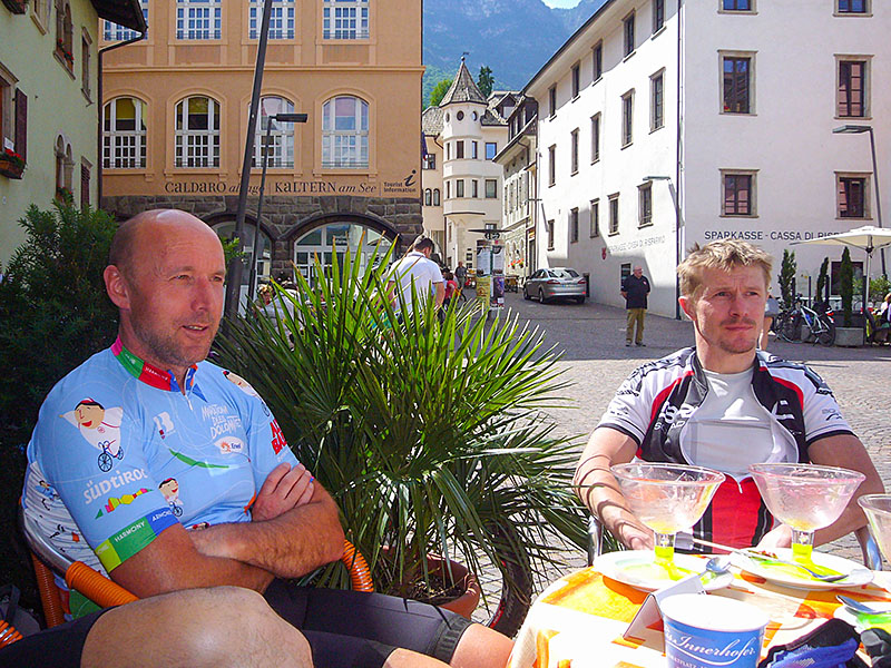 ... und die B&auml;uche voll ;-)