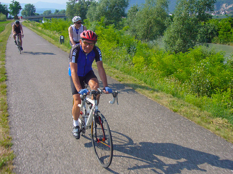 ... wir anderen folgen brav ;-)