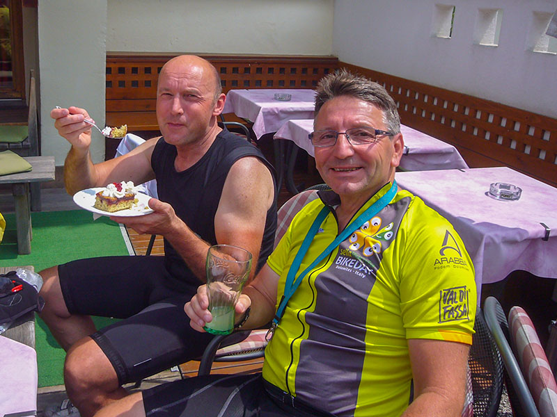 Reini muss nat&uuml;rlich wieder schlemmen ;-)