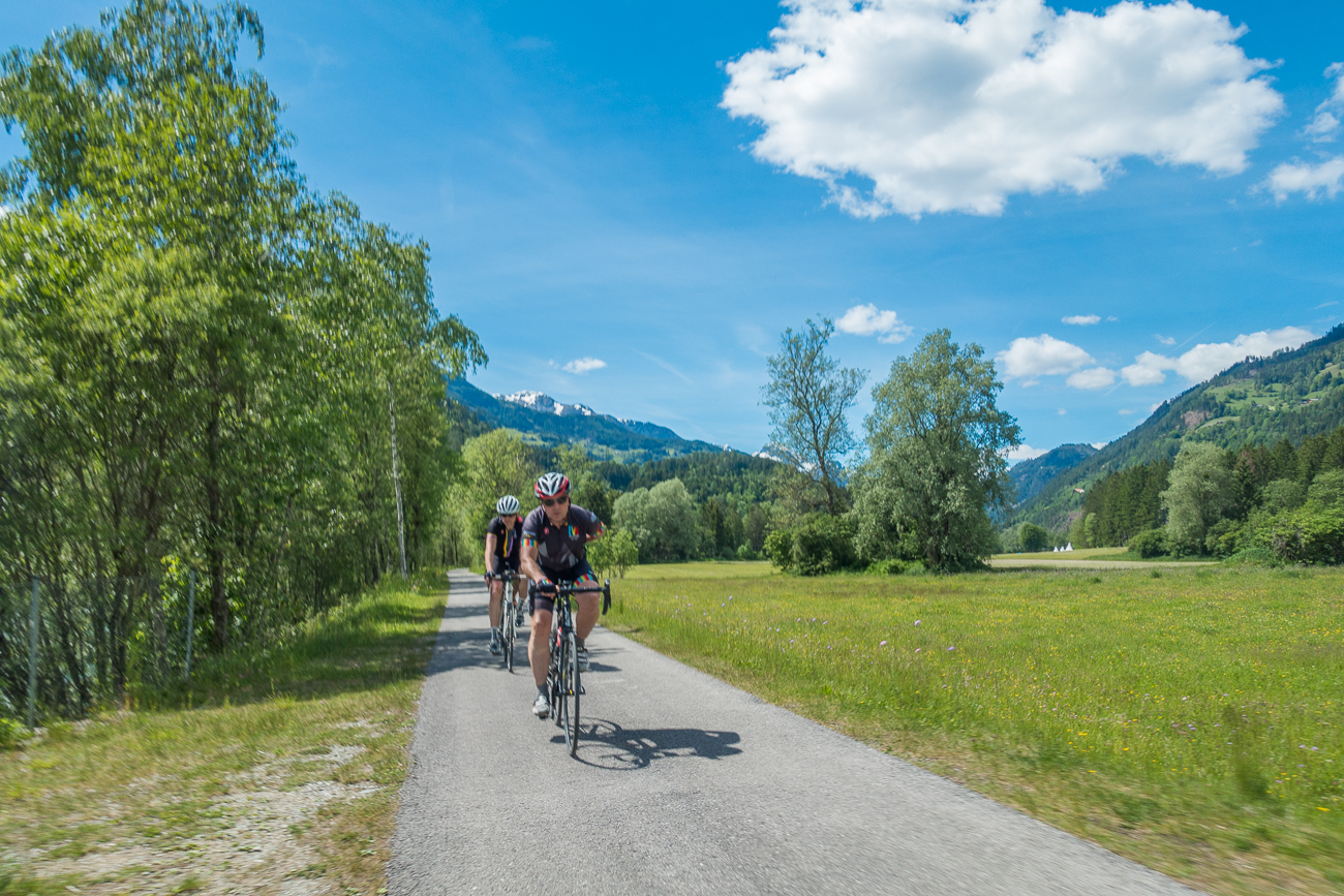 Radweg an der Schwarzach
