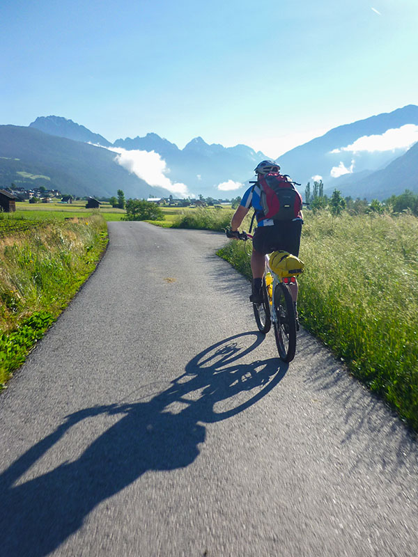 ... freuen wir uns &uuml;ber blauen Himmel und Sonnenschein