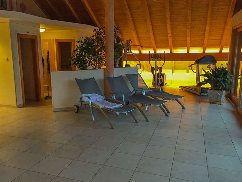 In der Sauna erholen wir uns vom Unwetter