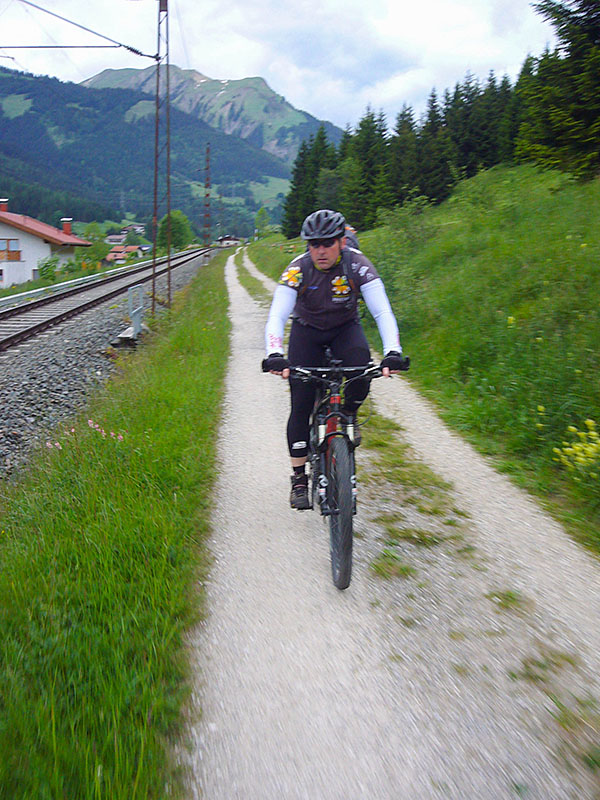 Wir umrunden Lermoos ...