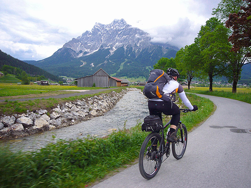 ... und dann durch das Lermooser Moos