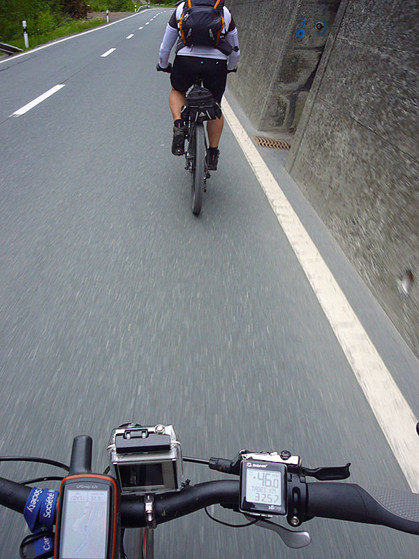 In Reinis Windschatten rollt es sich leicht ;-)