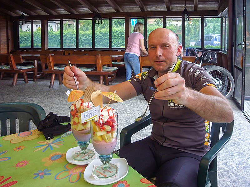Eine graue Wolke war noch &uuml;brig und lie&szlig; ein paar wenige Tropfen fallen, doch wir wissen die Zeit zu nutzen ;-)