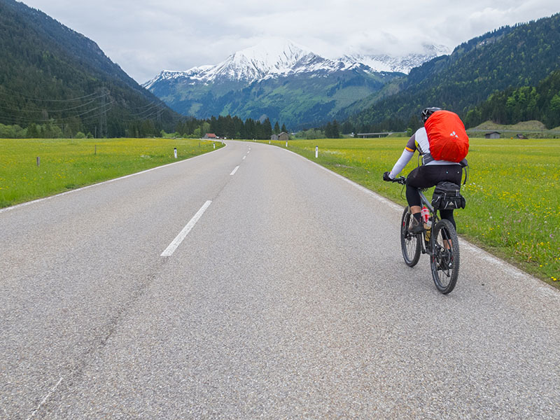 Der Radweg wurde auf die Stra&szlig;e umgeleitet, wenigstens ist nichts los