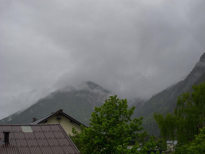 Das Wetter sieht mehr als bescheiden aus, also streichen wir die geplante Karwendelrunde ...