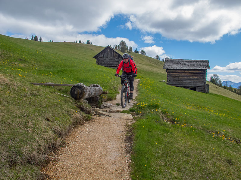 Nun geht es erstmal bergab weiter