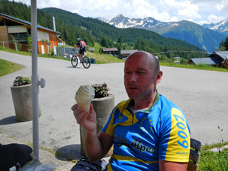 Reini spendiert ein Eis ...