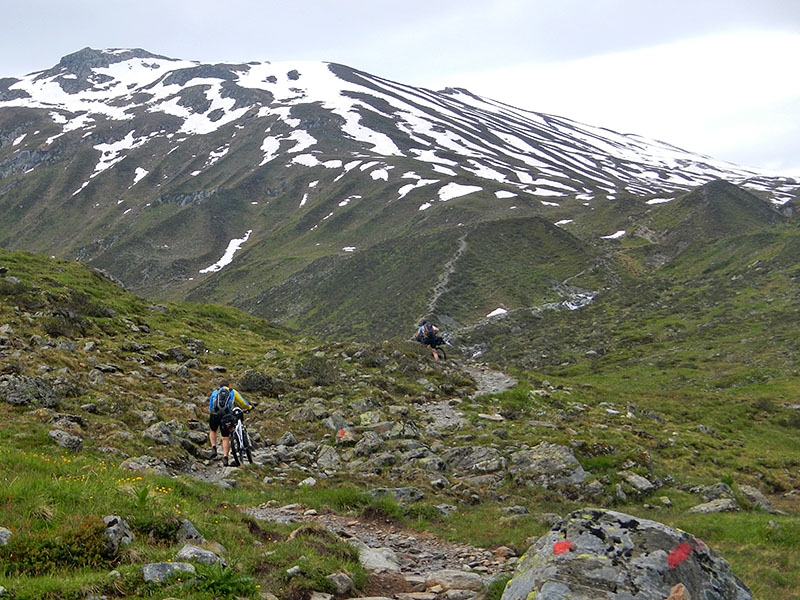 ... wenigstens macht man an steilen St&uuml;cken schnell viele H&ouml;henmeter ;-)