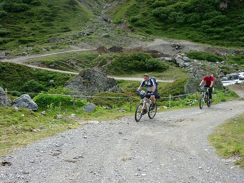 Eine scharfe S-Kurve ...