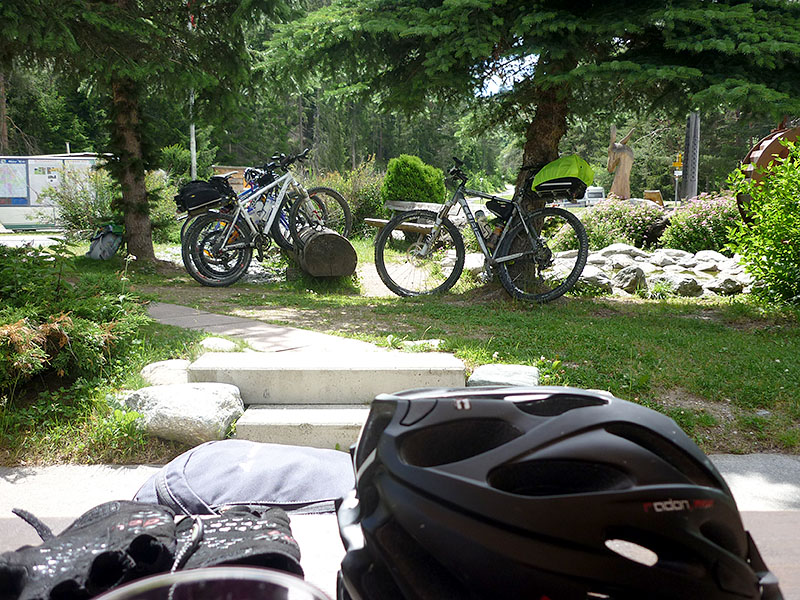 Pause f&uuml;r die Lastesel ...