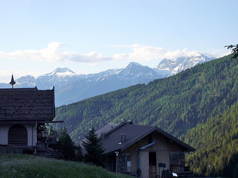Reini und ich machen einen Spaziergang vor dem Fr&uuml;hst&uuml;ck - senile Bettflucht ;-)