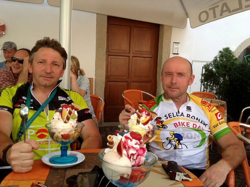 Das verdiente Innerhofer-Eis in Kaltern