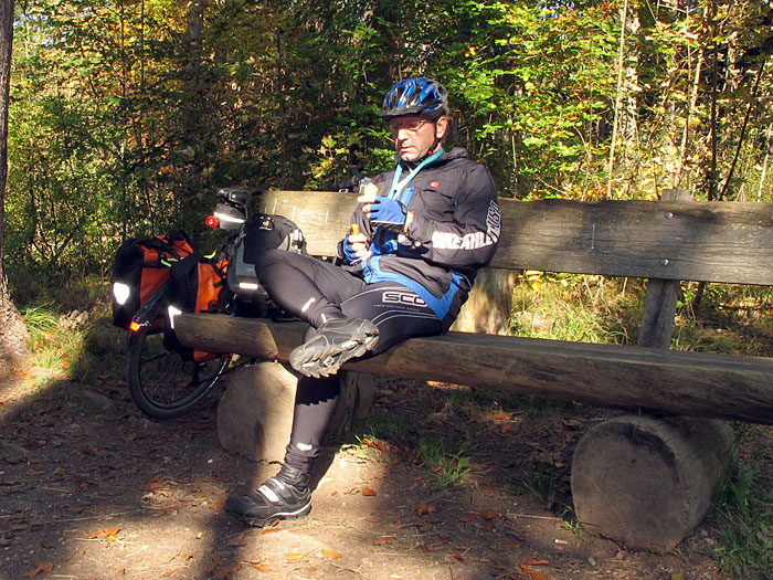 Nach gut 60 Kilometer die erste Bananen-Pause