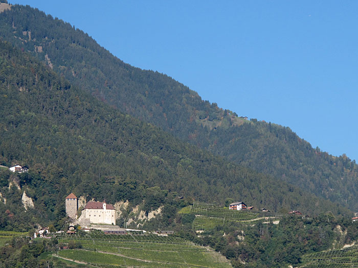 Eine der zahlreichen Burgen