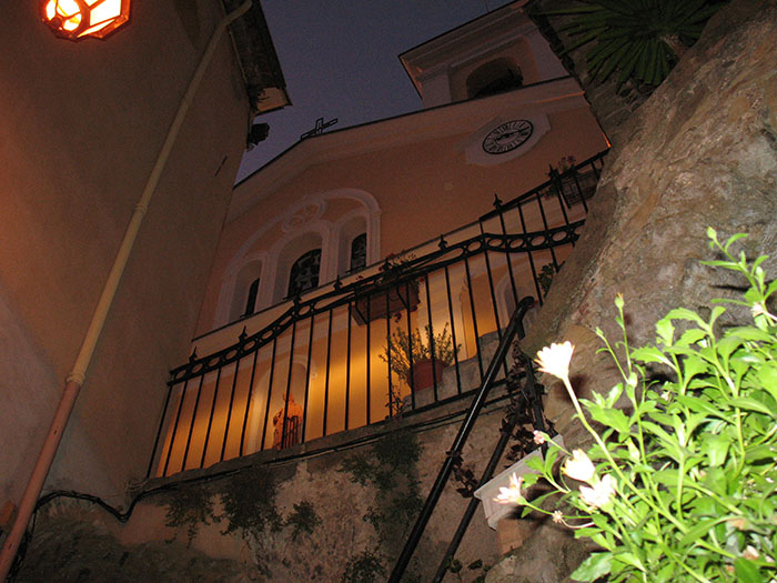 Die Kirche von Berre les Alpes