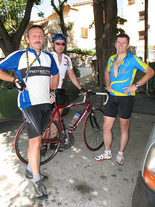 Warten auf den Marketenderwagen