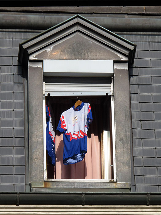 Hier zeigen wir gleich Flagge ;-)