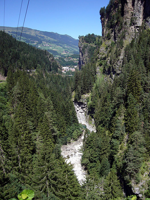 ... die auch vom Rhein gegraben wurden