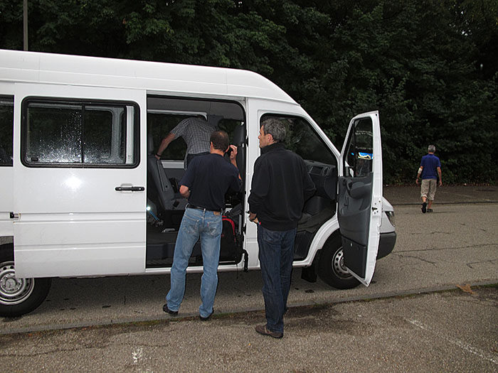 Abfahrt in Karlsruhe, morgens um 07:00 Uhr